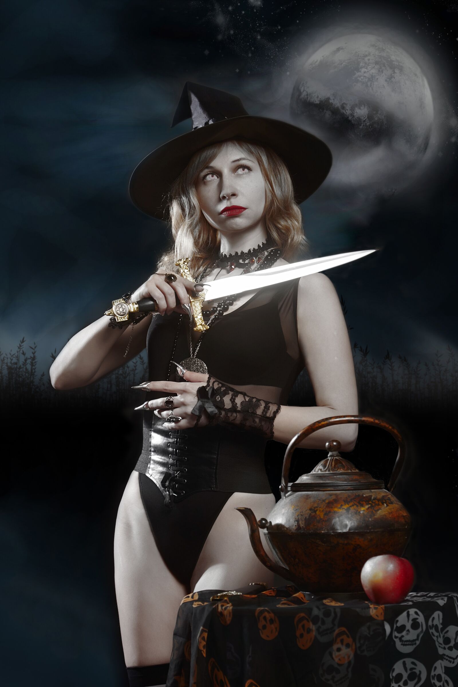 Canon EOS 5D Mark II sample photo. Witch, knife, apple photography