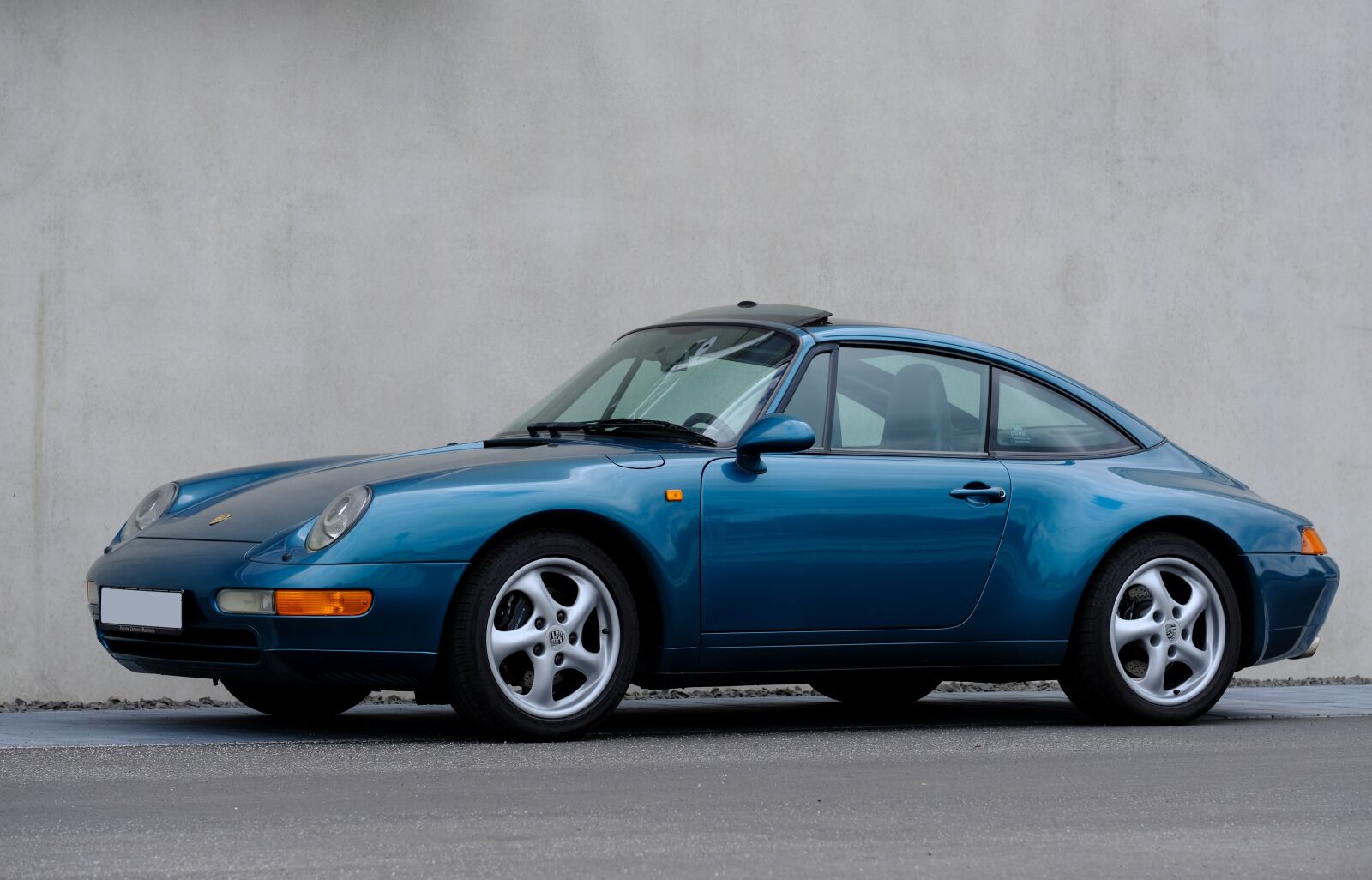 Fujifilm X-T2 + Fujifilm XF 80mm F2.8 R LM OIS WR Macro sample photo. Porsche, targa, 911 photography