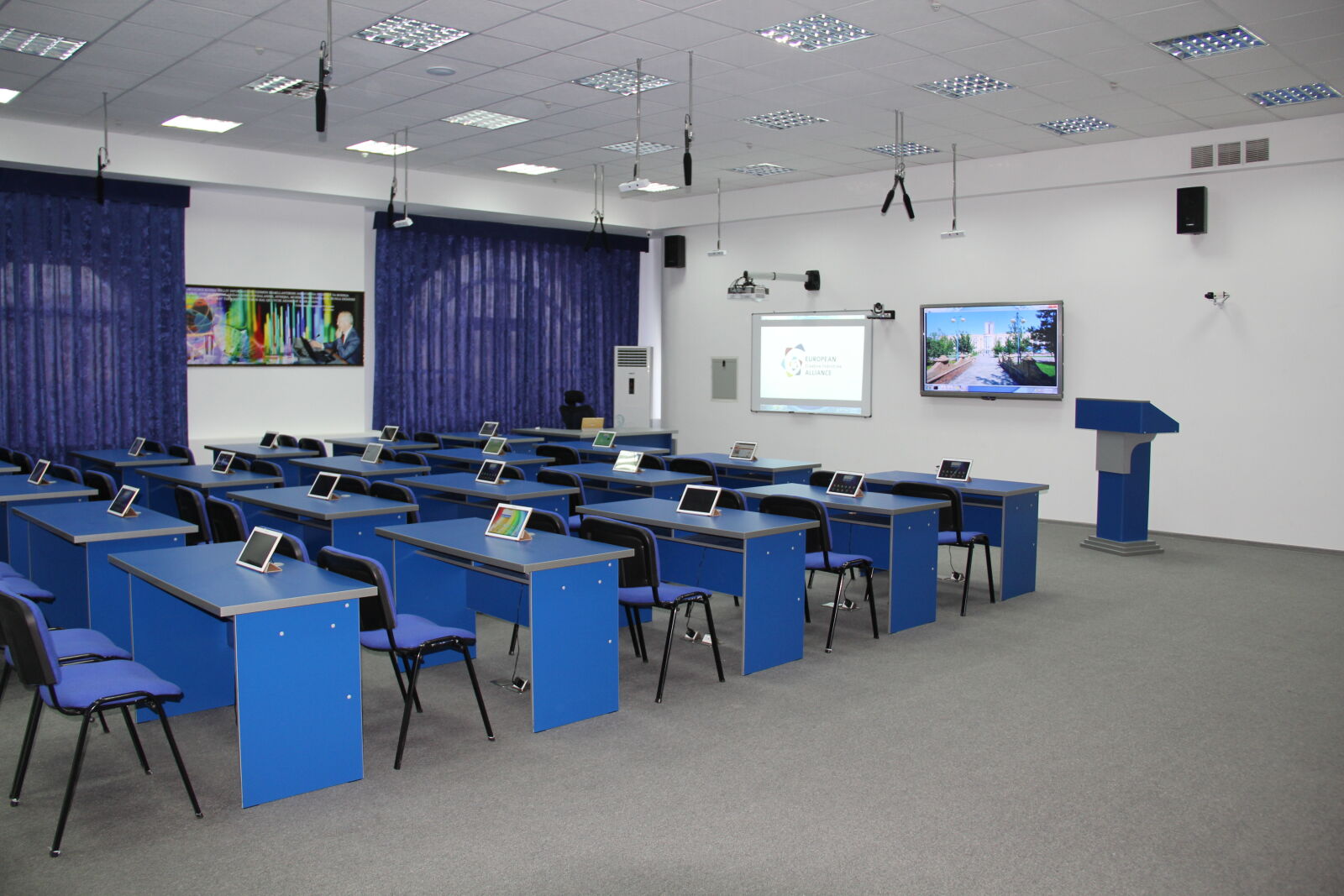 Canon EOS 60D sample photo. University, classroom, lecture, room photography