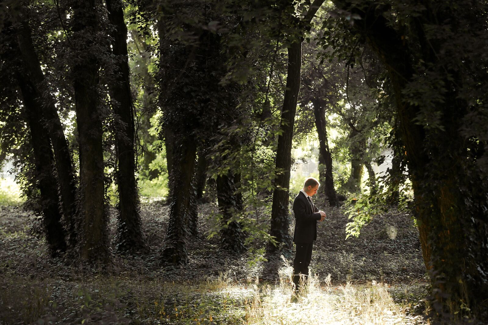 Canon EOS 5D Mark III sample photo. Businessman, forest road, wristwatch photography
