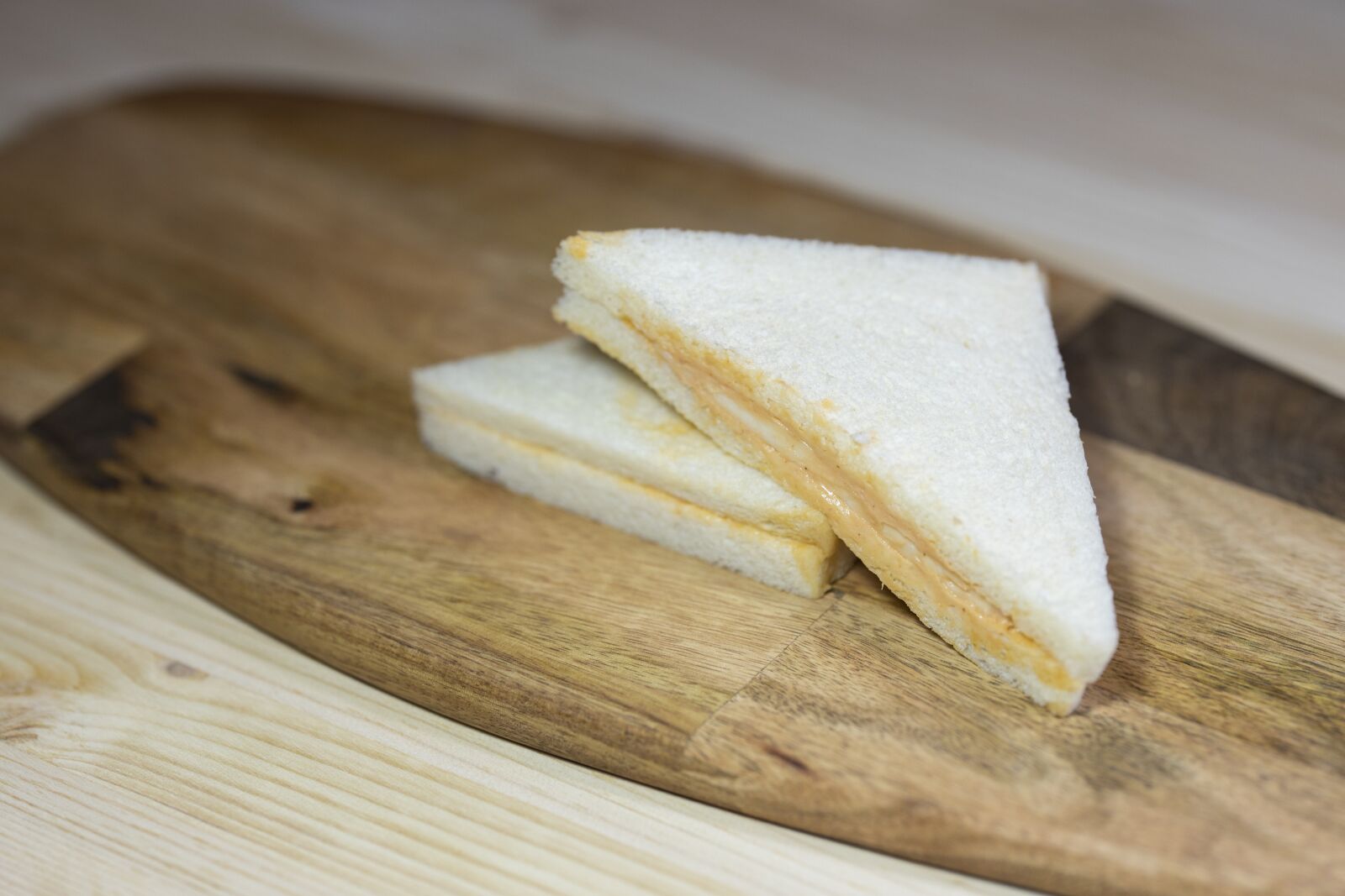 Canon EOS R + Canon RF 85mm F1.2L USM sample photo. Toast, sandwich, bread photography