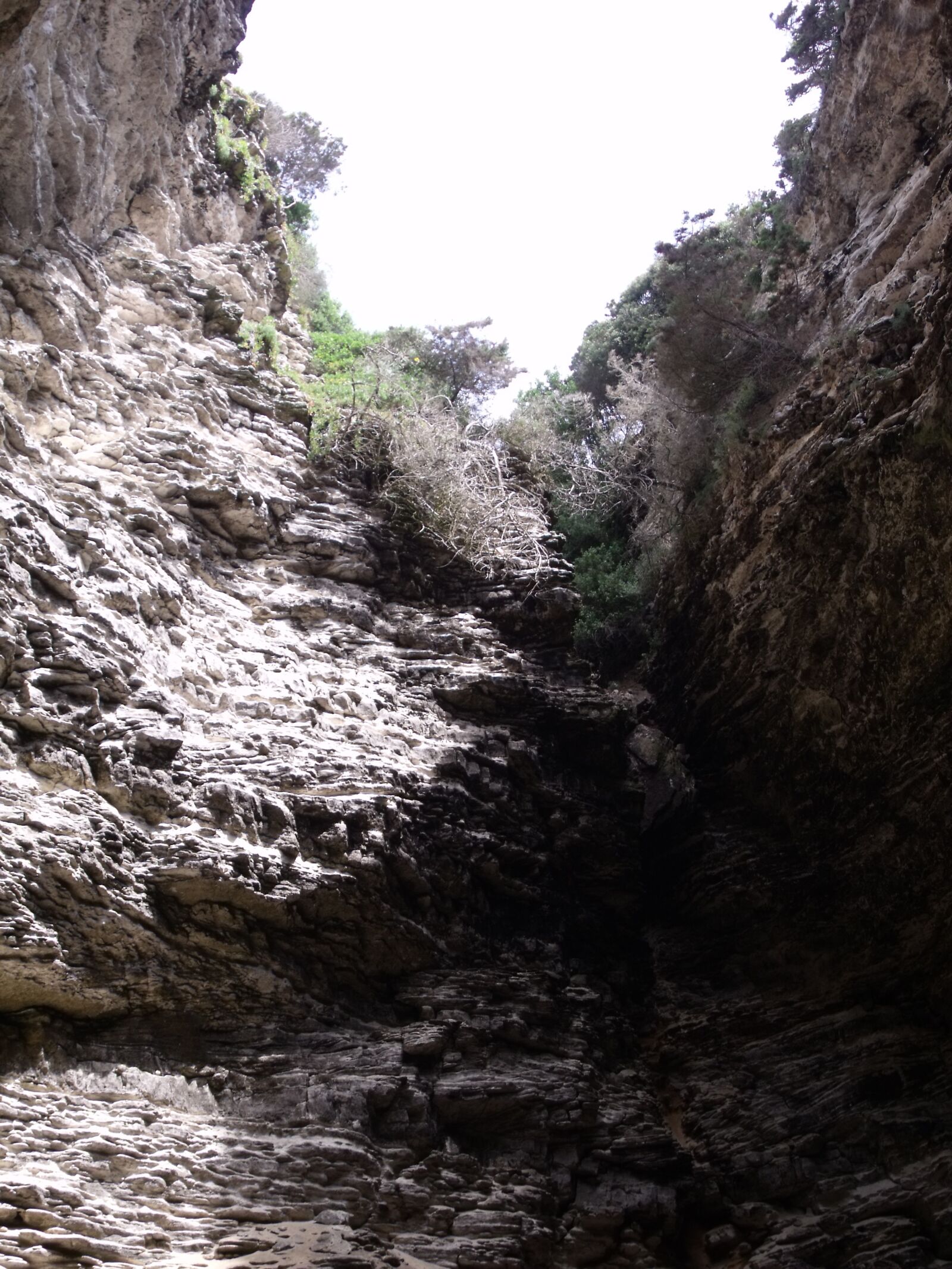Fujifilm FinePix S1500 sample photo. Corsican, cave, cliff photography