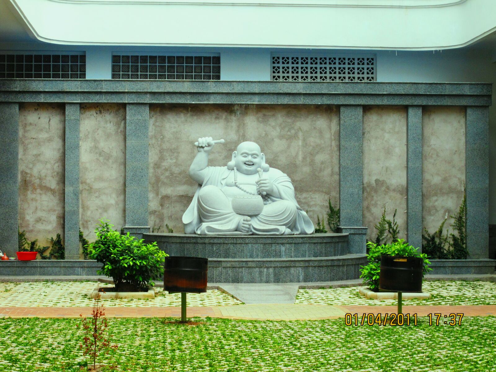 Canon PowerShot G11 sample photo. Maha, vihara, duta, maitreya photography