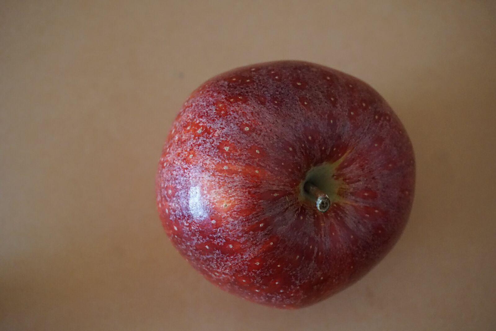 Sony a6000 sample photo. Apple, fruit, power photography