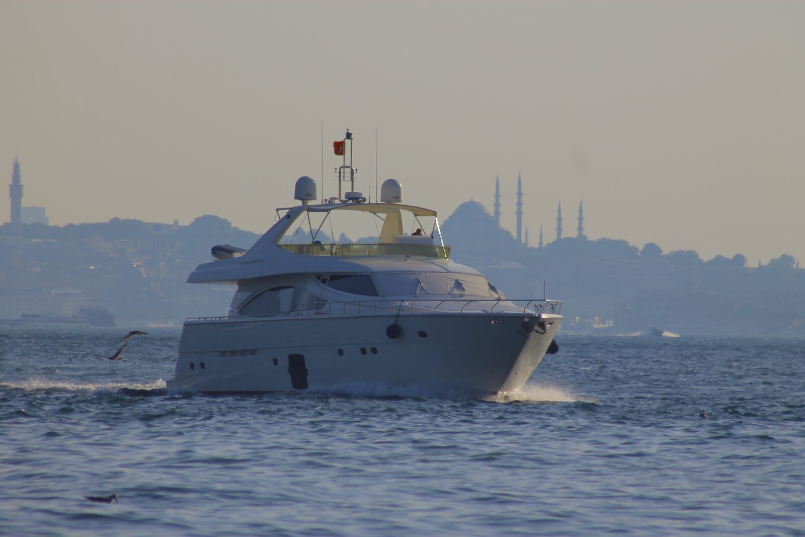 Canon EOS 1100D (EOS Rebel T3 / EOS Kiss X50) sample photo. Istanbul, yacht, marine photography