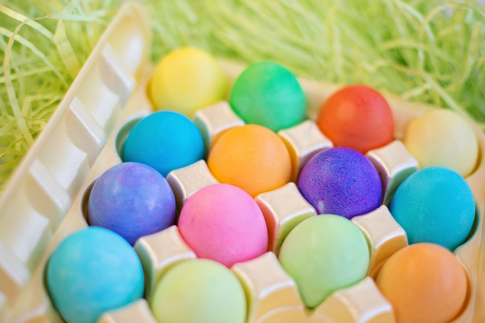 Canon EF 50mm F1.4 USM sample photo. Easter eggs, colorful, pastels photography
