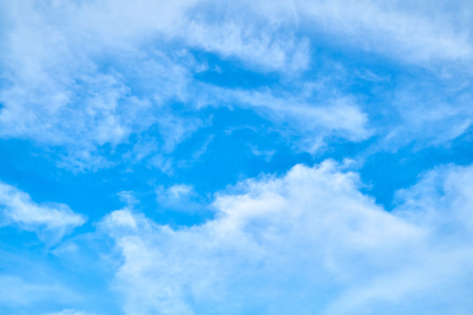 Sony a7R II sample photo. Cloud, blue, composition photography