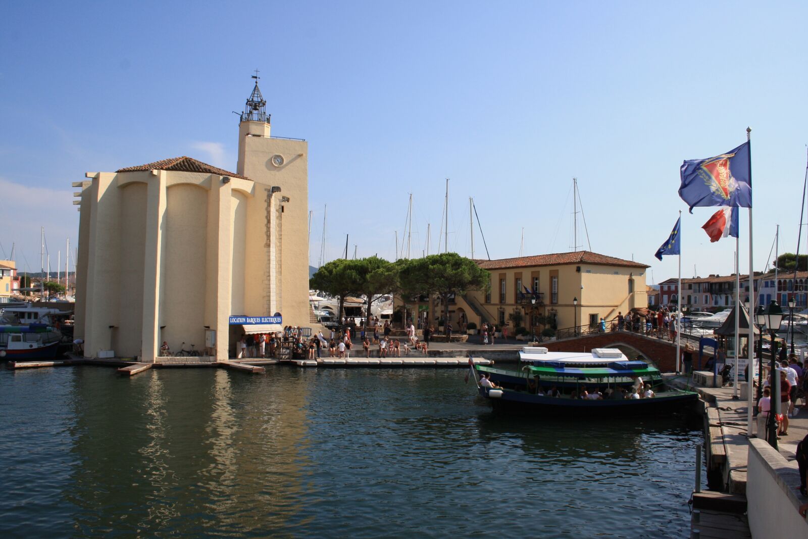 Canon EOS 1000D (EOS Digital Rebel XS / EOS Kiss F) sample photo. South of france, c photography
