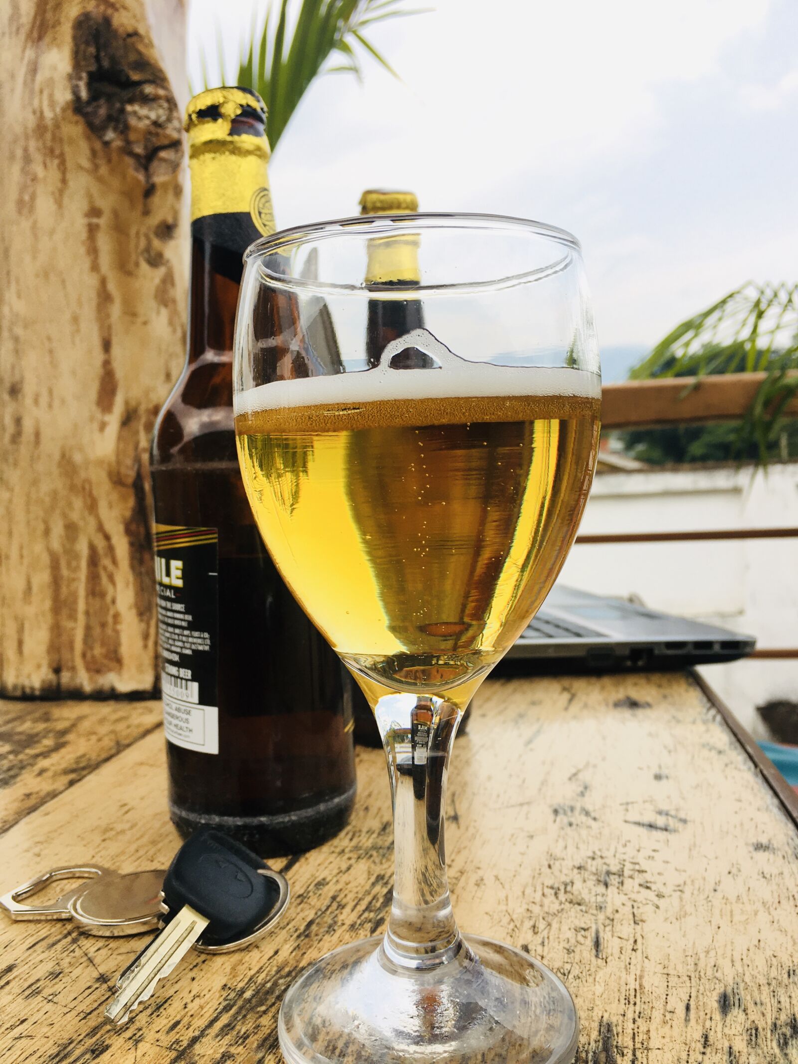 Apple iPhone 6s sample photo. Glass, of, beer photography