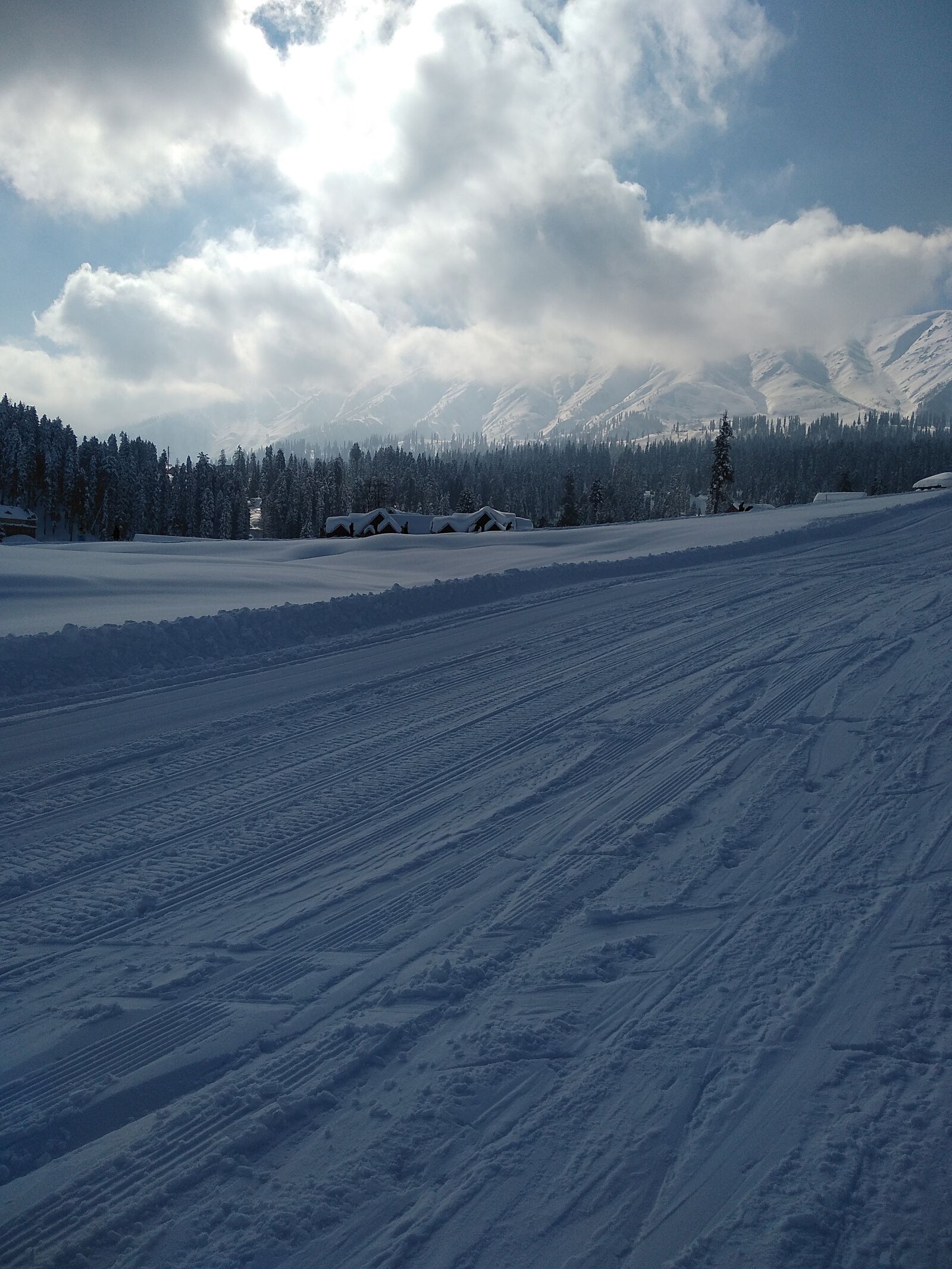 Xiaomi Redmi Note 5 sample photo. Kashmir, gulmarg, srinagar photography