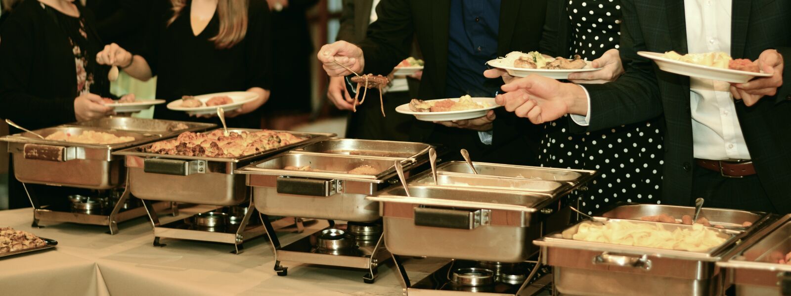 Nikon D5200 sample photo. Gastronomy, buffet, chafing dish photography