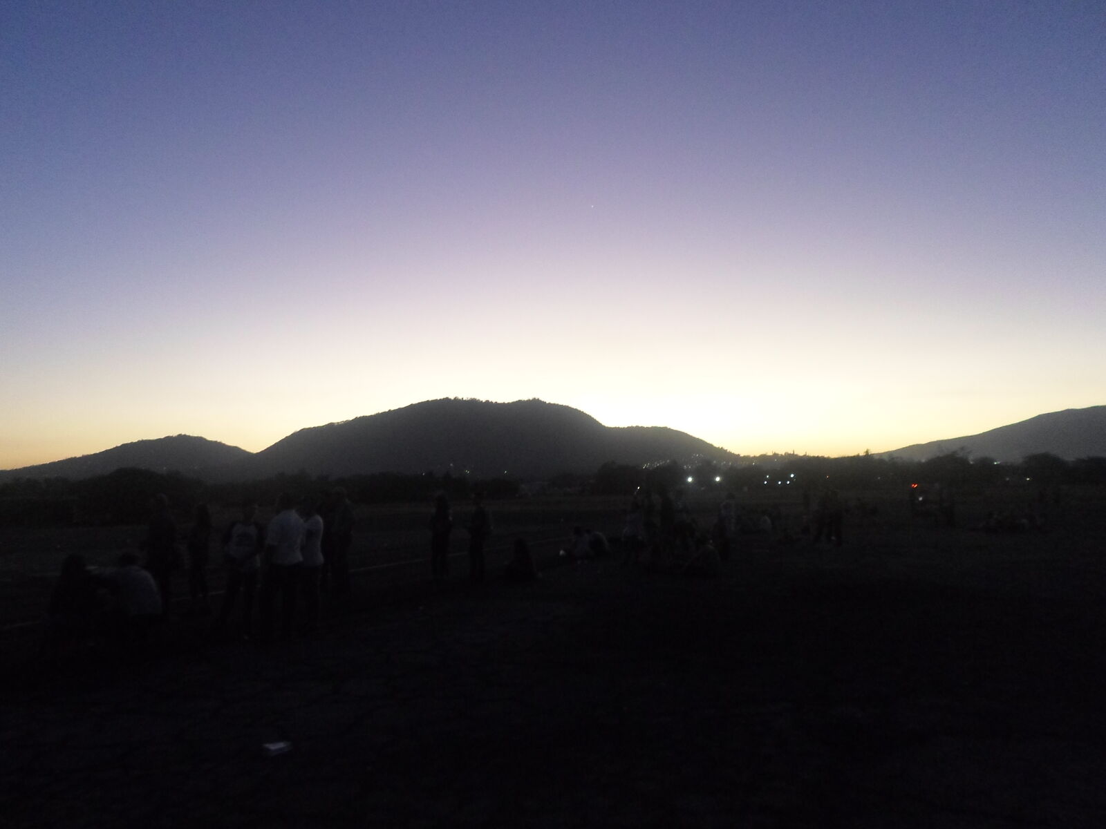 Samsung ES95 sample photo. Mountain, sun, sunset photography