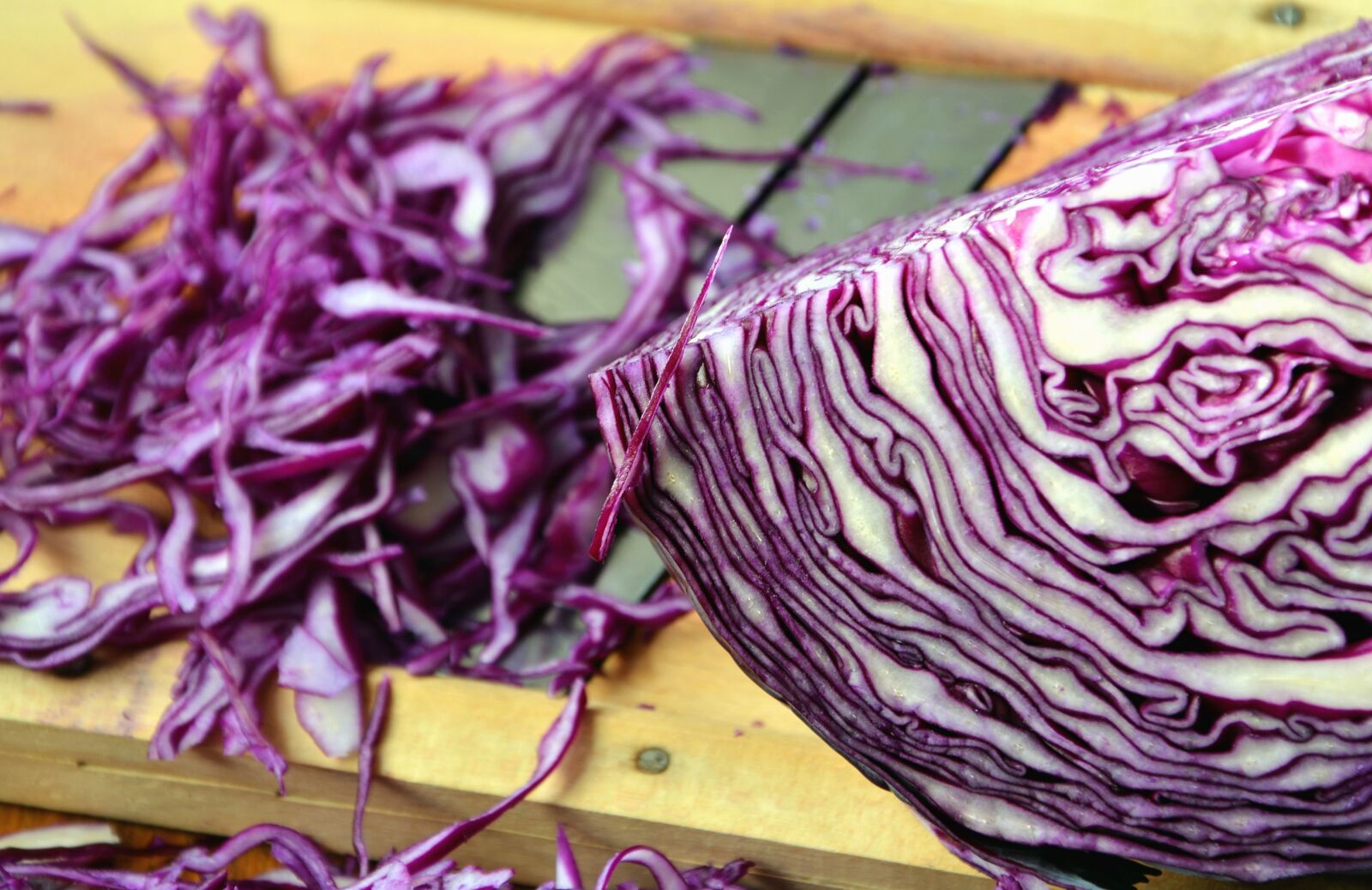 Nikon D5200 sample photo. Red cabbage, vegetable, food photography