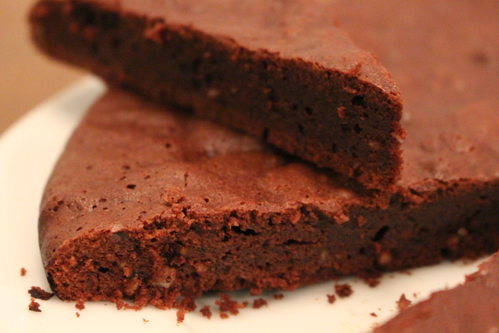 Canon EOS 700D (EOS Rebel T5i / EOS Kiss X7i) sample photo. Yum, gluttony, pastry photography