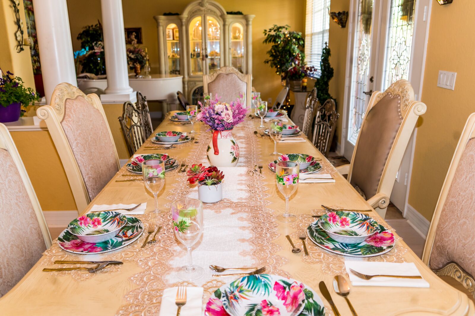 Sony a7R II + Sony FE 24-240mm F3.5-6.3 OSS sample photo. Table, furniture, indoors photography