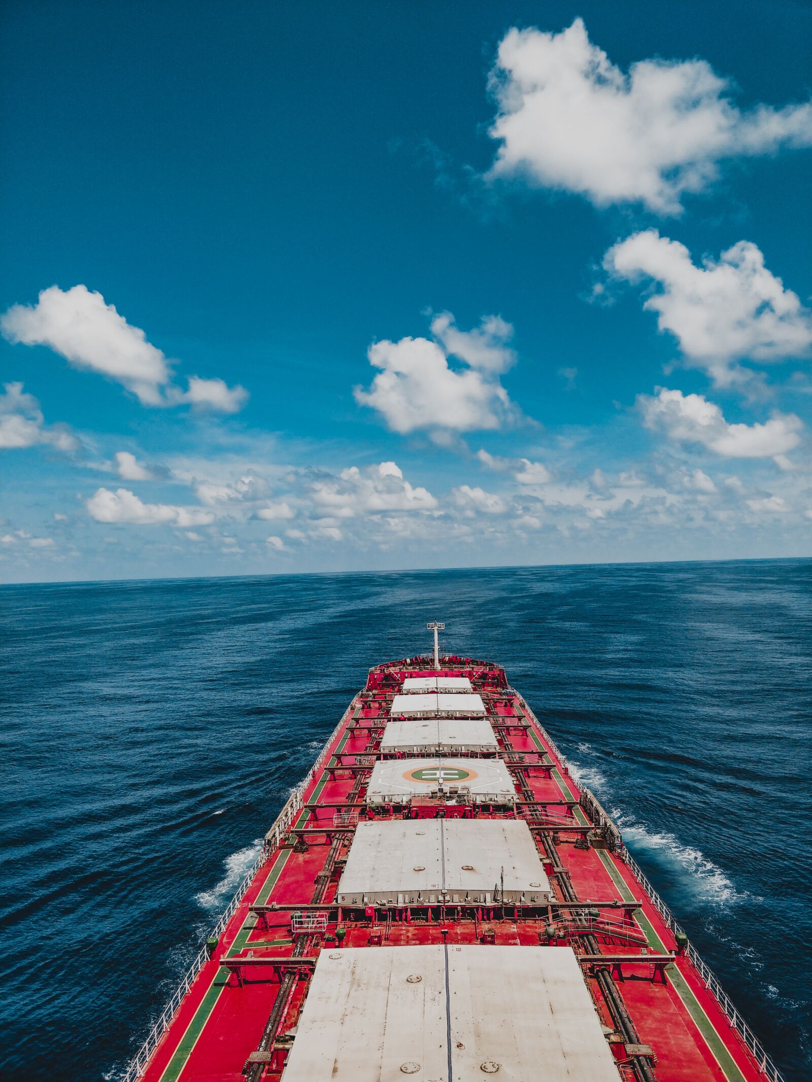 OnePlus 5 sample photo. Loading, unloading, bulk carrier photography