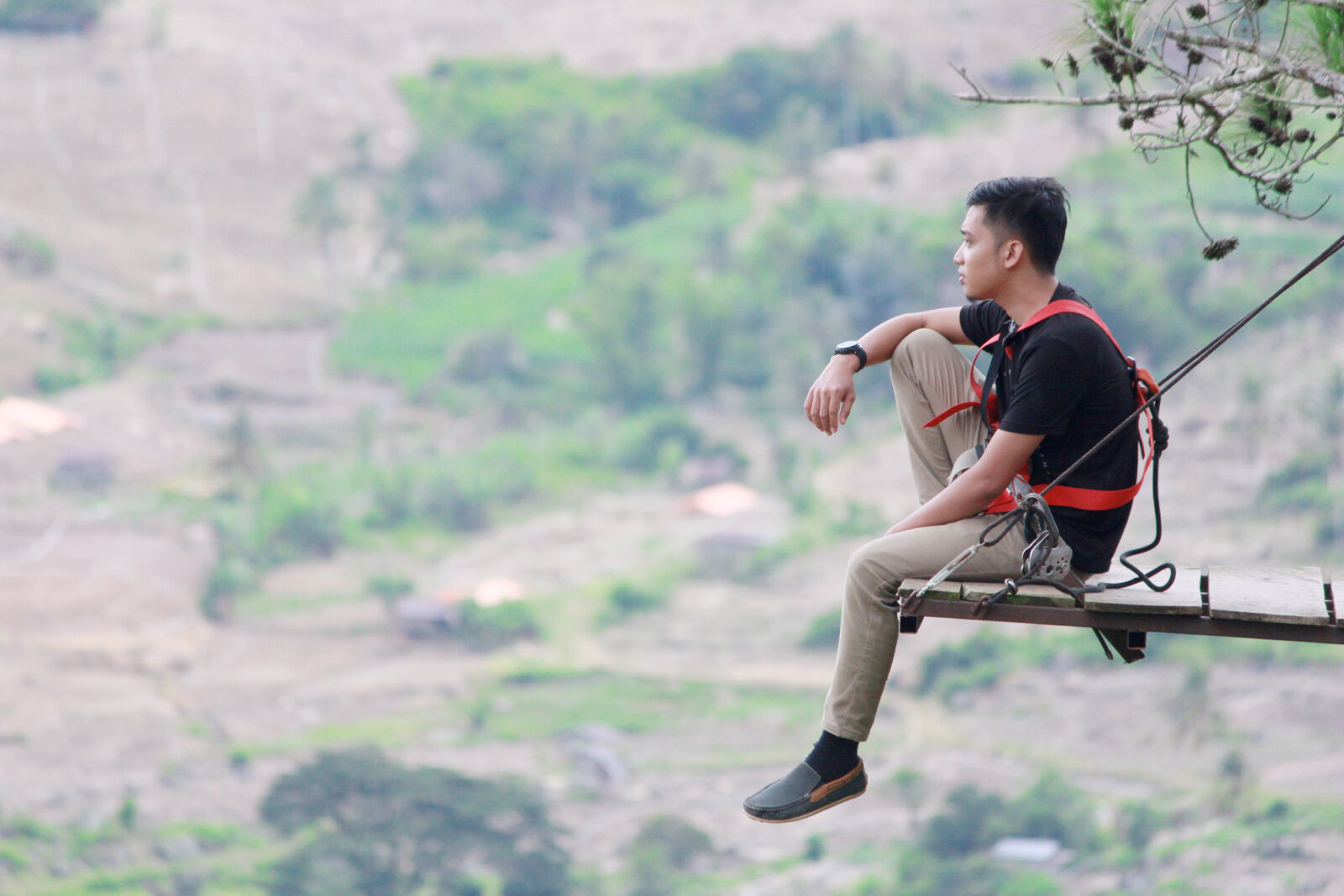 Canon EOS 700D (EOS Rebel T5i / EOS Kiss X7i) sample photo. Highland, mountain, natural, people photography
