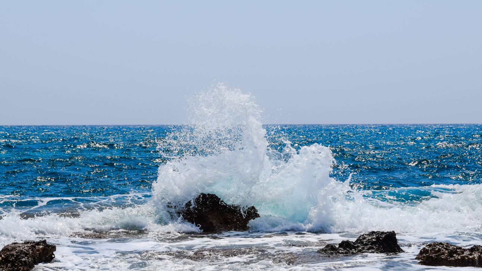 Nikon D3300 sample photo. Wave, smashing, sea photography