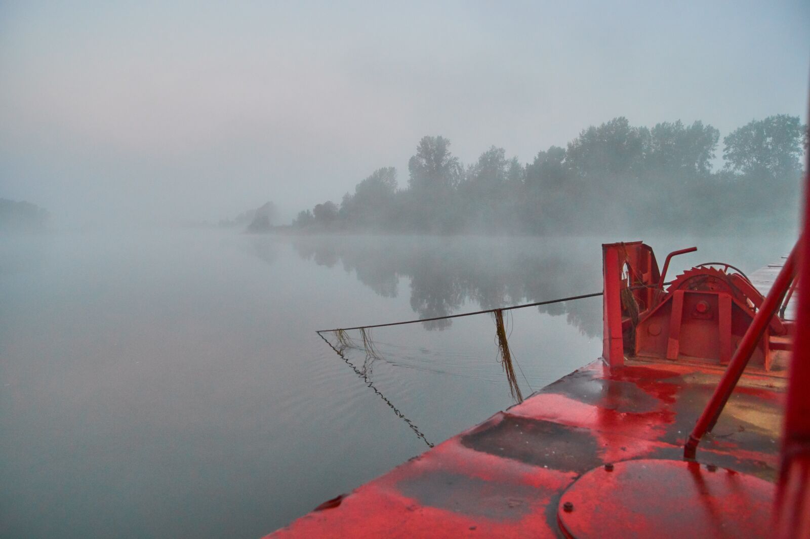 Sony SLT-A58 + DT 17-50mm F2.8 sample photo. River, morning, fog photography
