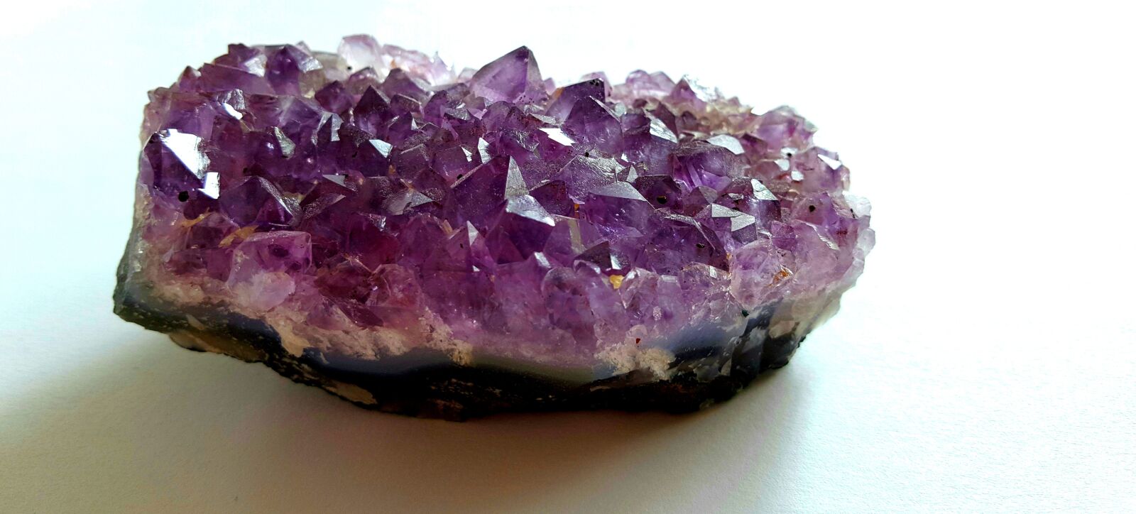 Samsung Galaxy S6 sample photo. Amethyst, geode, cluster photography