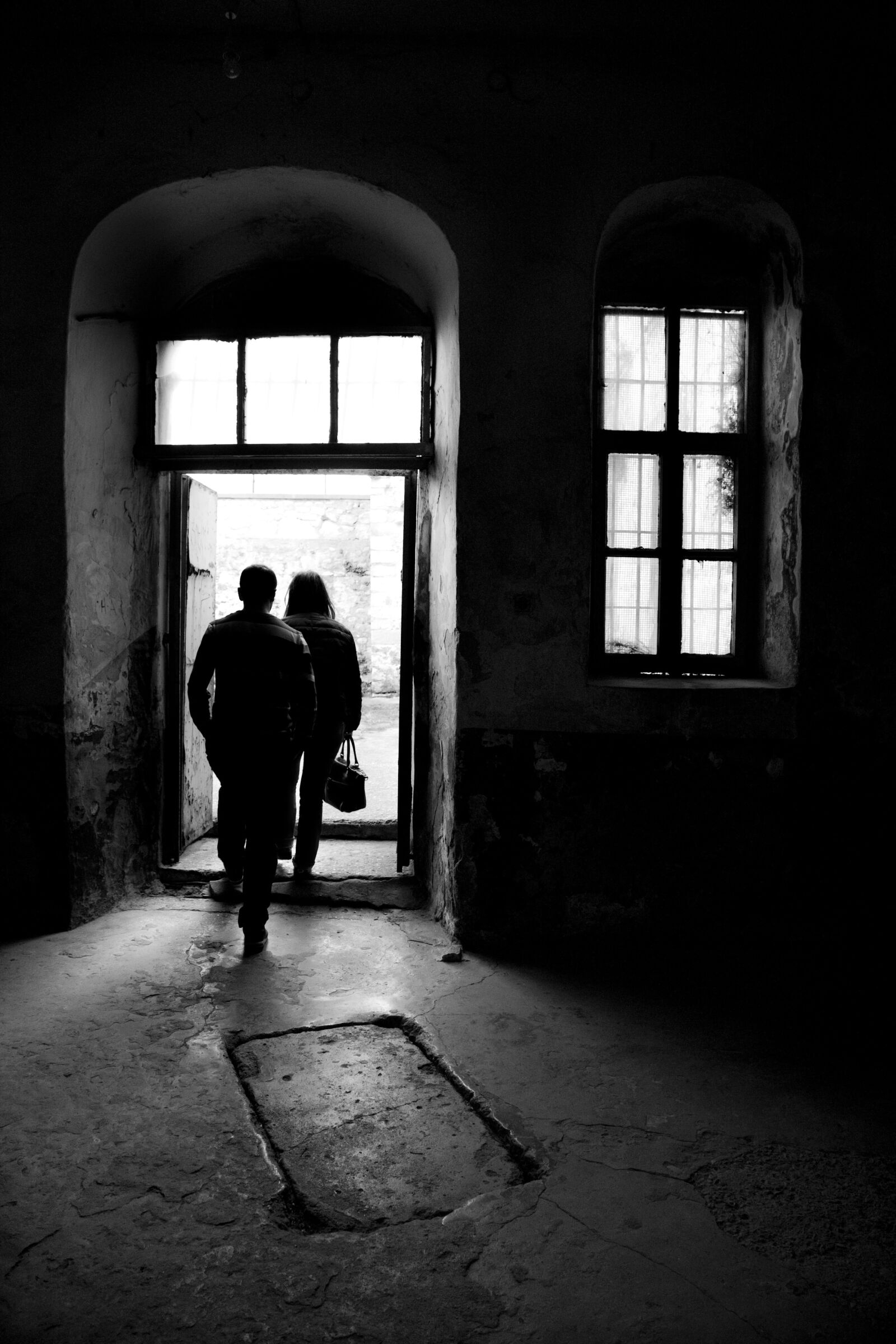 Canon EOS 5D sample photo. Black and white, human photography