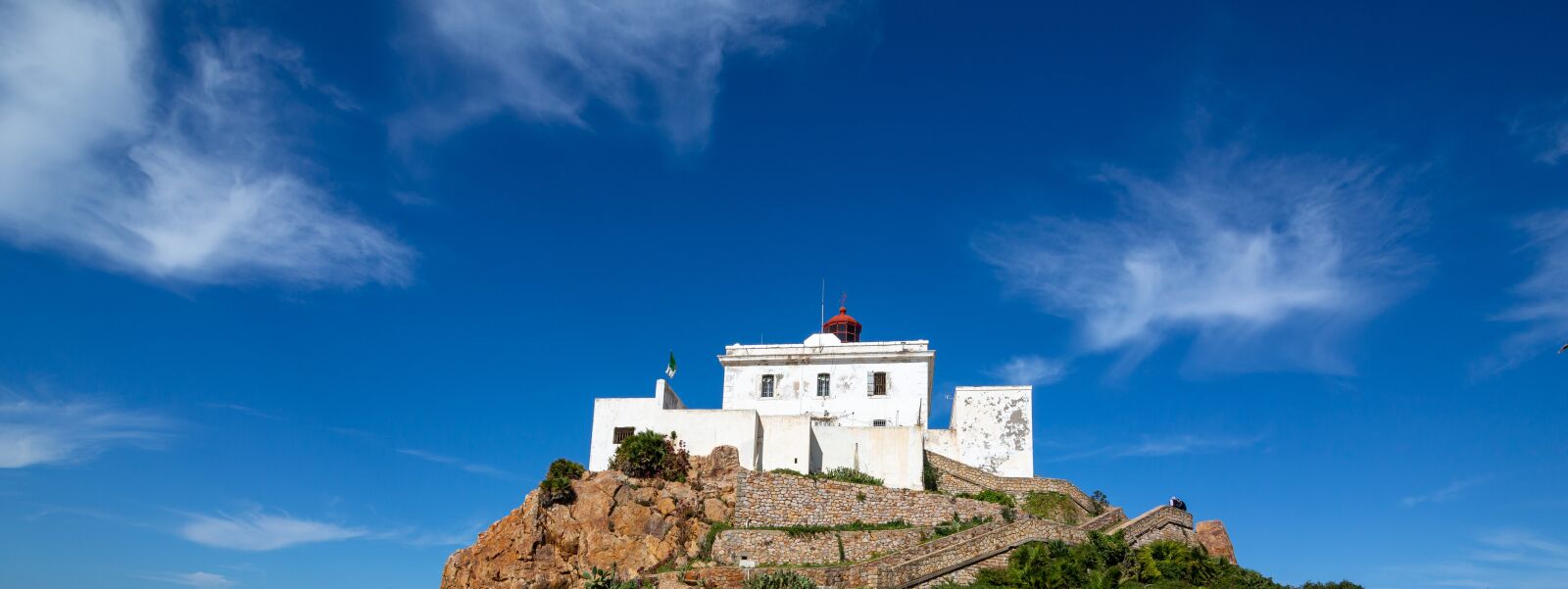 Canon EOS 5D Mark III sample photo. Lighthouse, boat, sea photography
