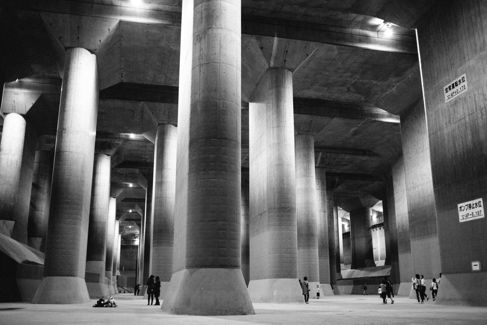 Nikon D750 sample photo. Canal, underground, city photography