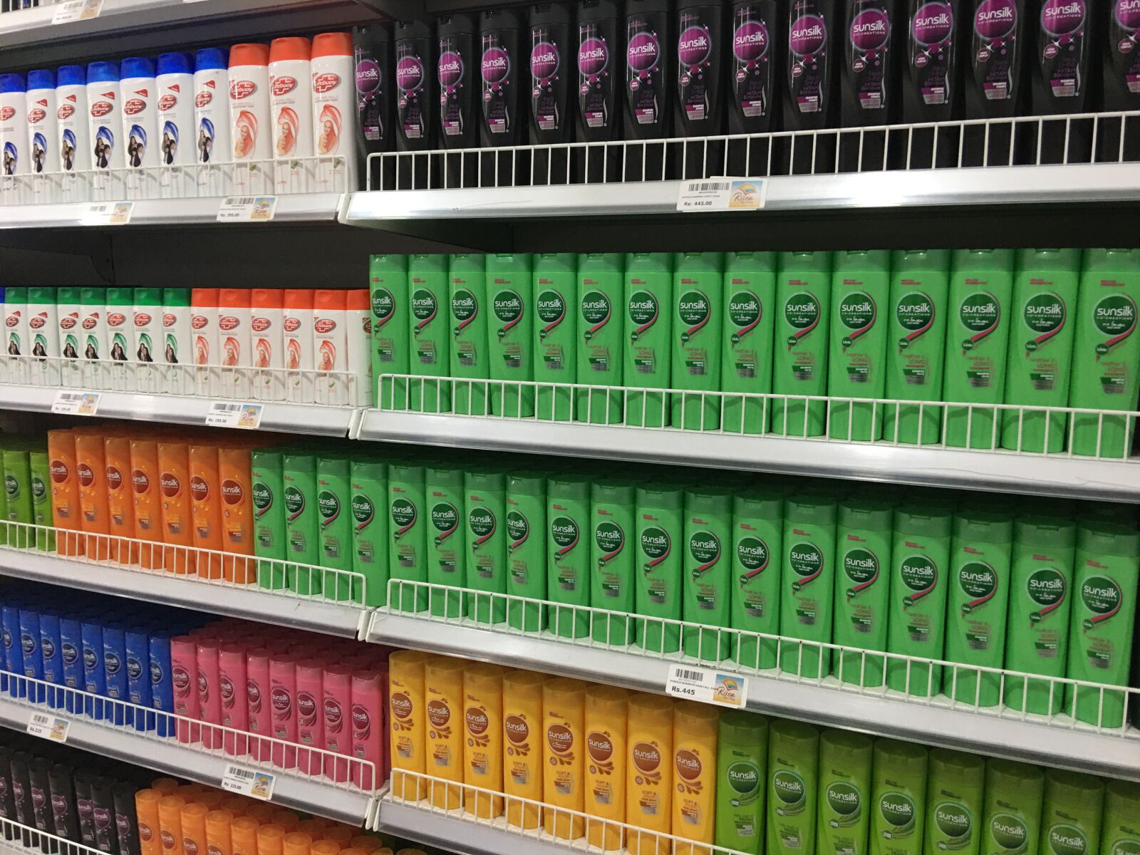 iPhone 6s Plus back camera 4.15mm f/2.2 sample photo. Product, shampoo, bottle photography