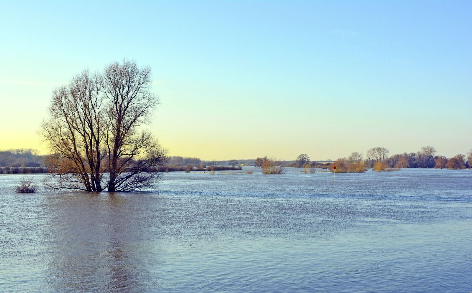 Nikon D5200 sample photo. Body of water, nature photography