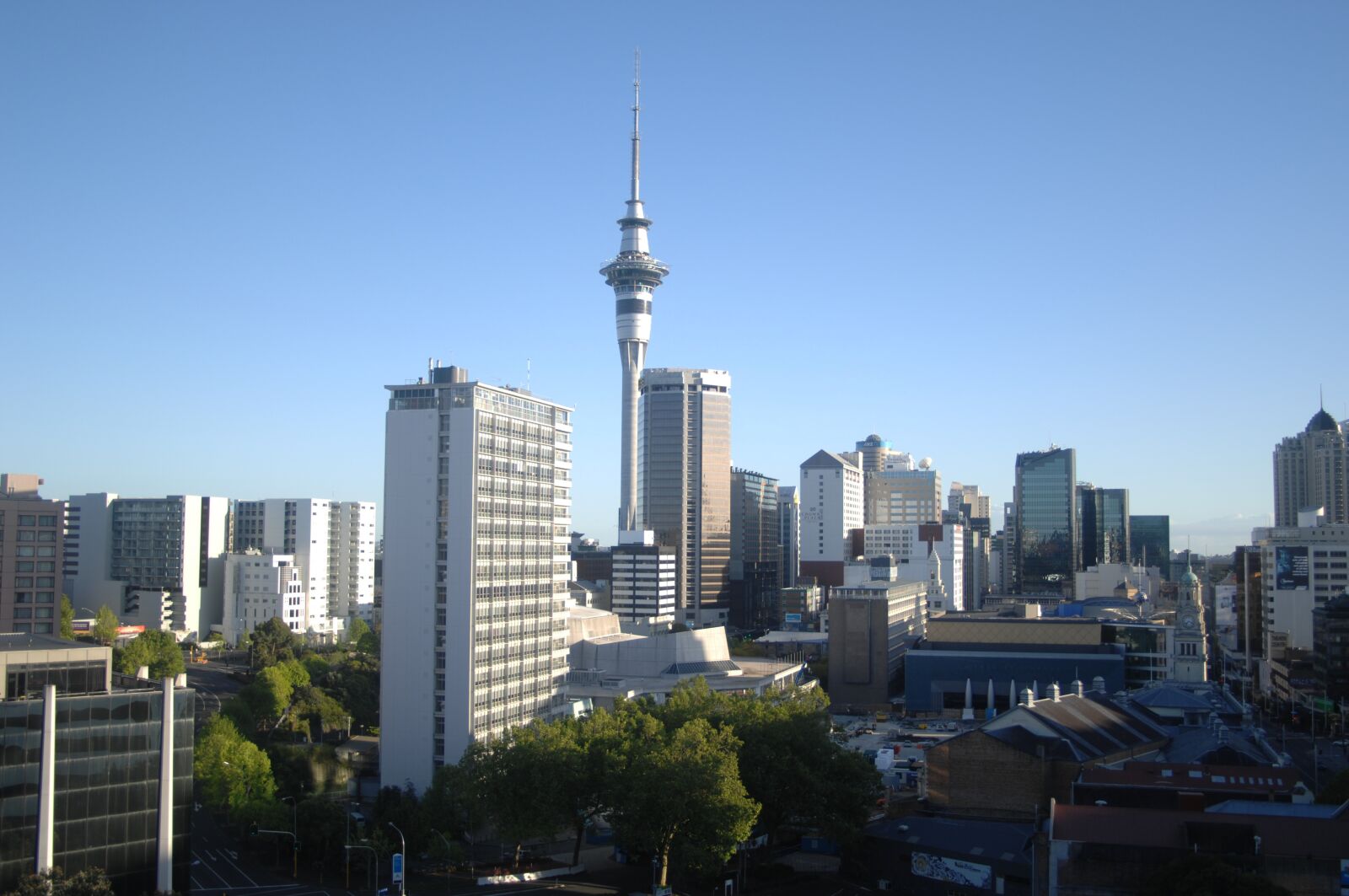 Nikon D2X sample photo. Auckland, new zealand, cbd photography