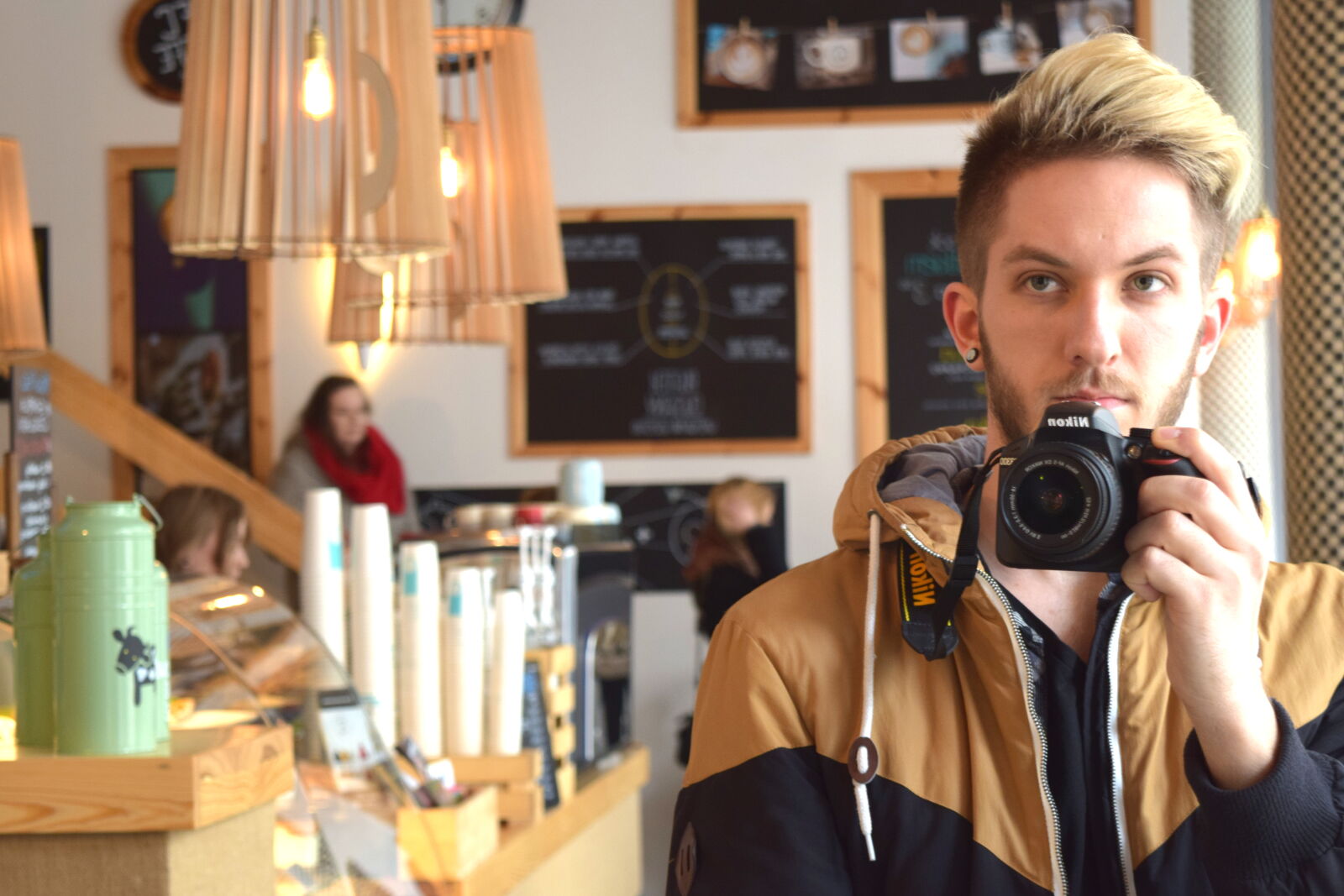 Nikon D3300 sample photo. Artistway, coffe, coffehouse, drogaartysty photography