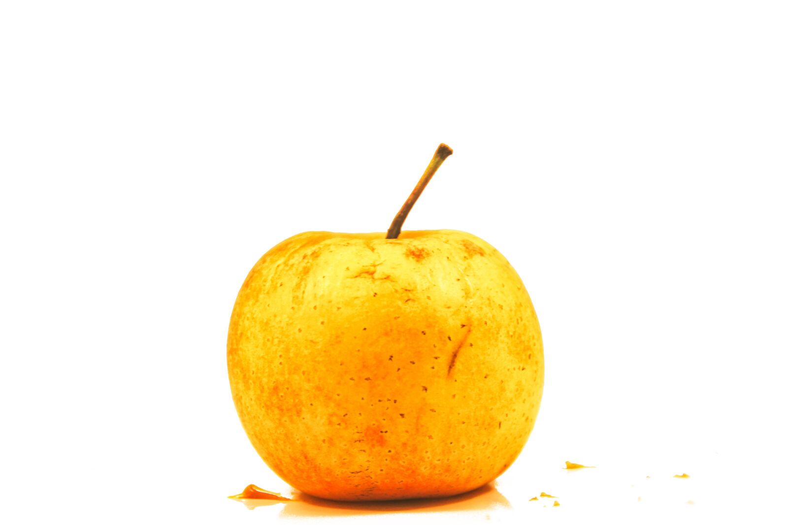 Canon EOS 600D (Rebel EOS T3i / EOS Kiss X5) sample photo. Apple, fruit, yellow photography