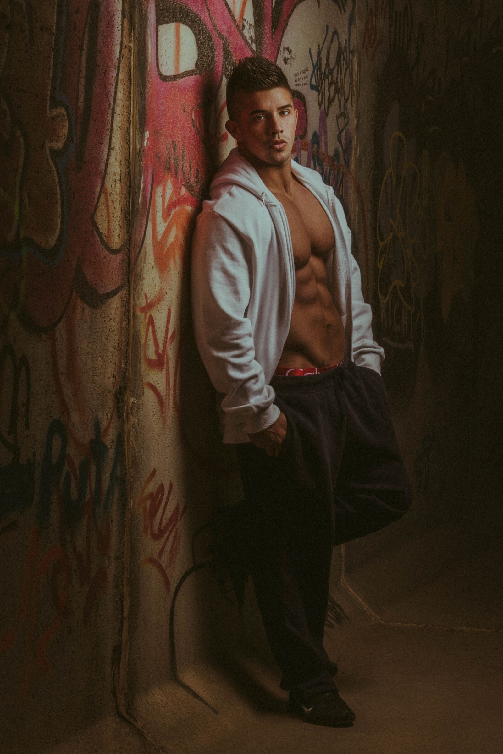 Canon EOS 7D sample photo. Model, bodybuilder, gym photography
