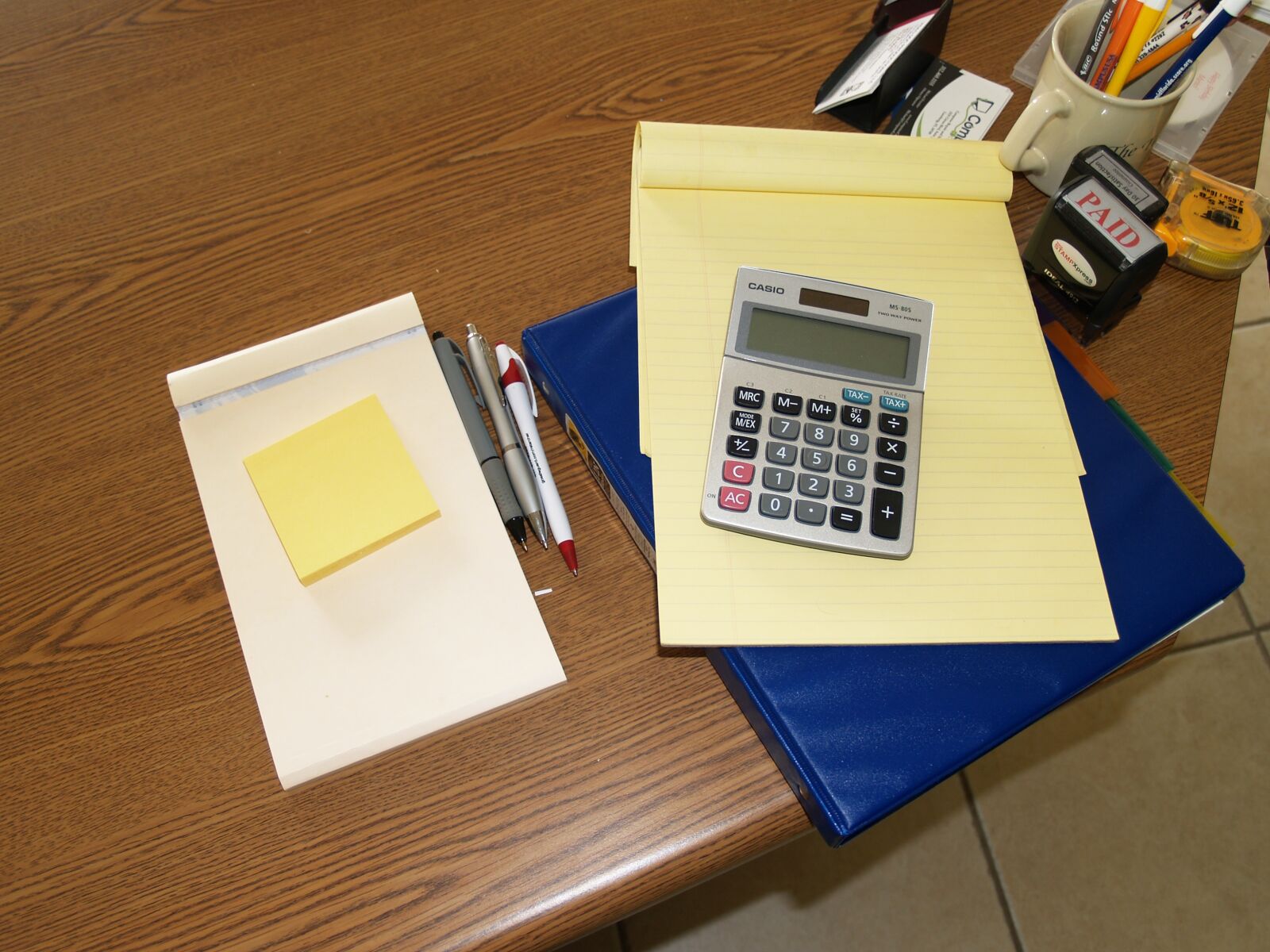 Olympus E-300 (EVOLT E-300) sample photo. Office, supplies, business photography
