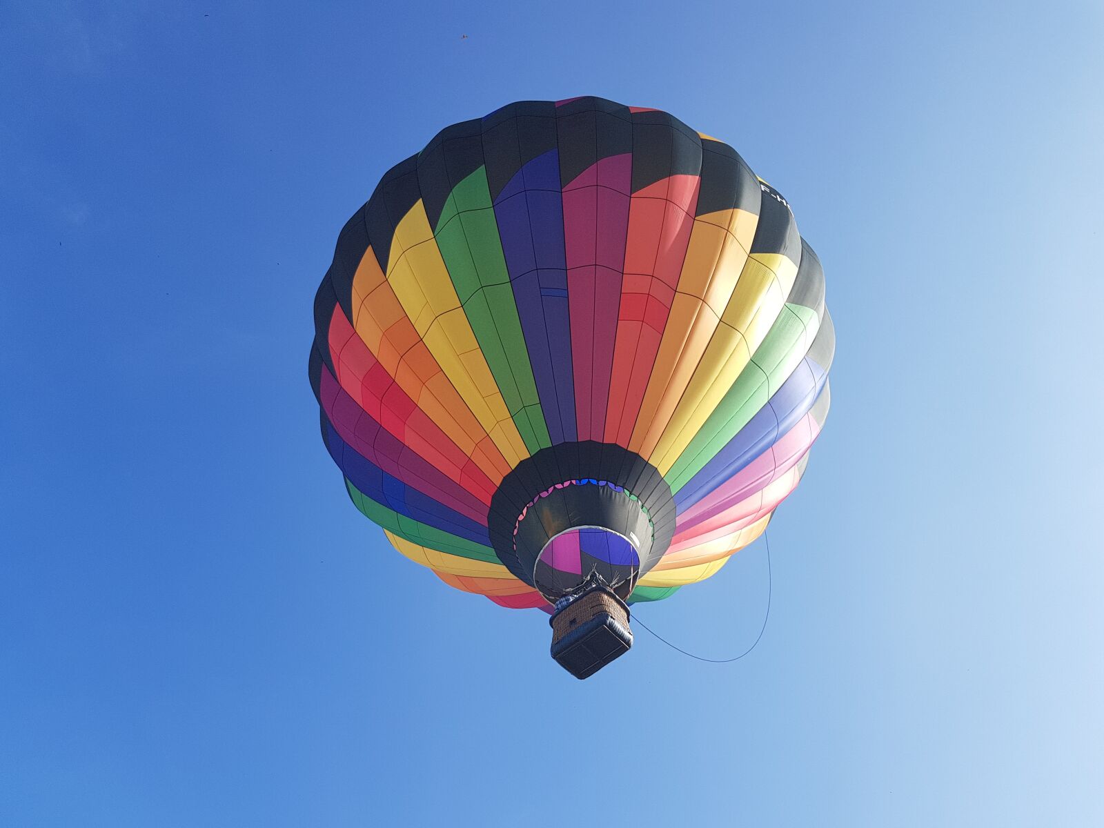 Samsung Galaxy S8 sample photo. Hot-air ballooning, lyon, alti-reve photography