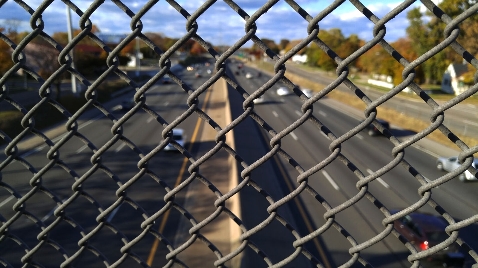 LG G4 sample photo. Cars, fence, highway, overpass photography