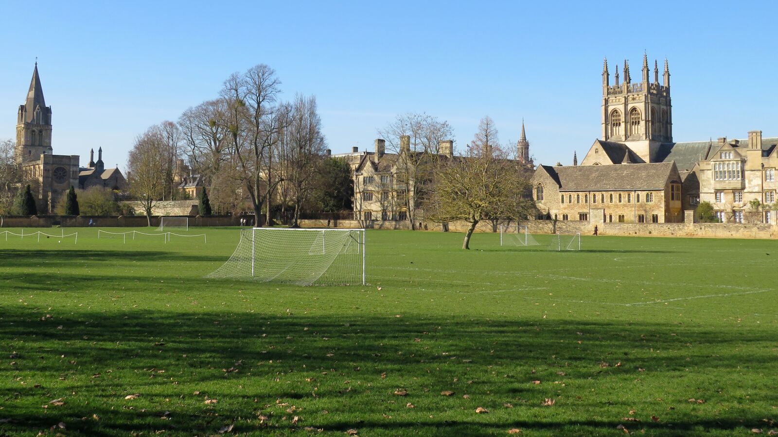 Canon PowerShot SX540 HS sample photo. Oxford, oxfordshire, university photography