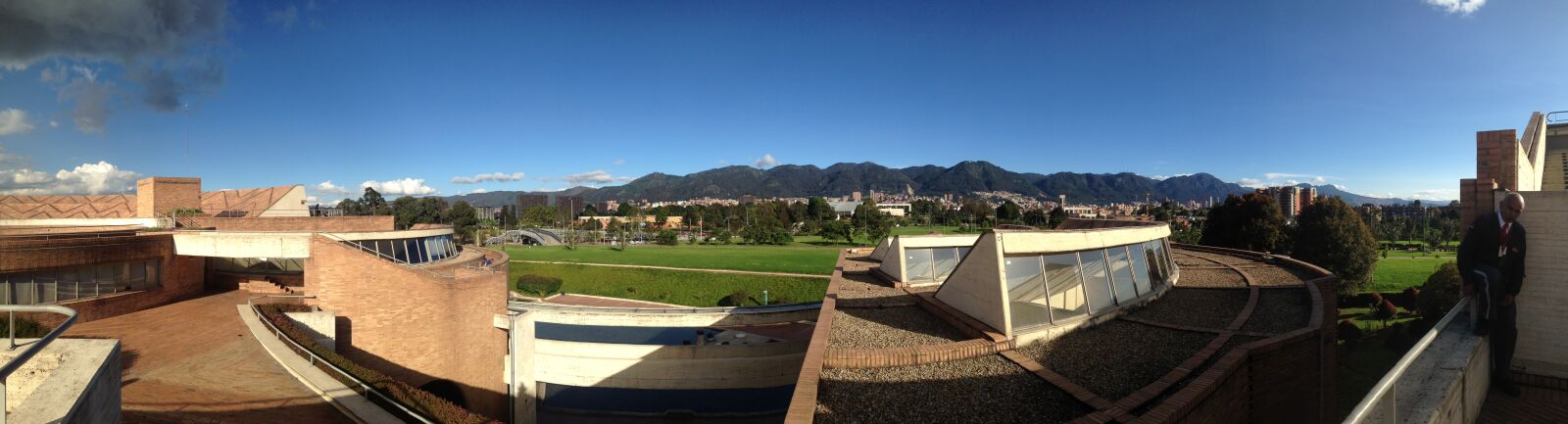 iPhone 5 back camera 4.12mm f/2.4 sample photo. Panoramic, nature, body of photography