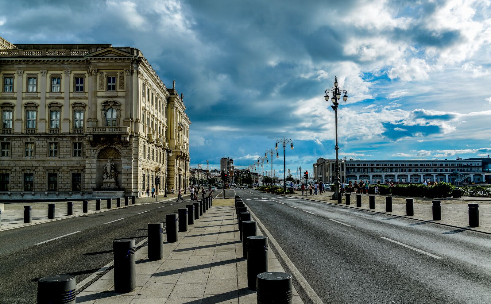 Nikon D800 sample photo. Trieste, landscape, piazza photography