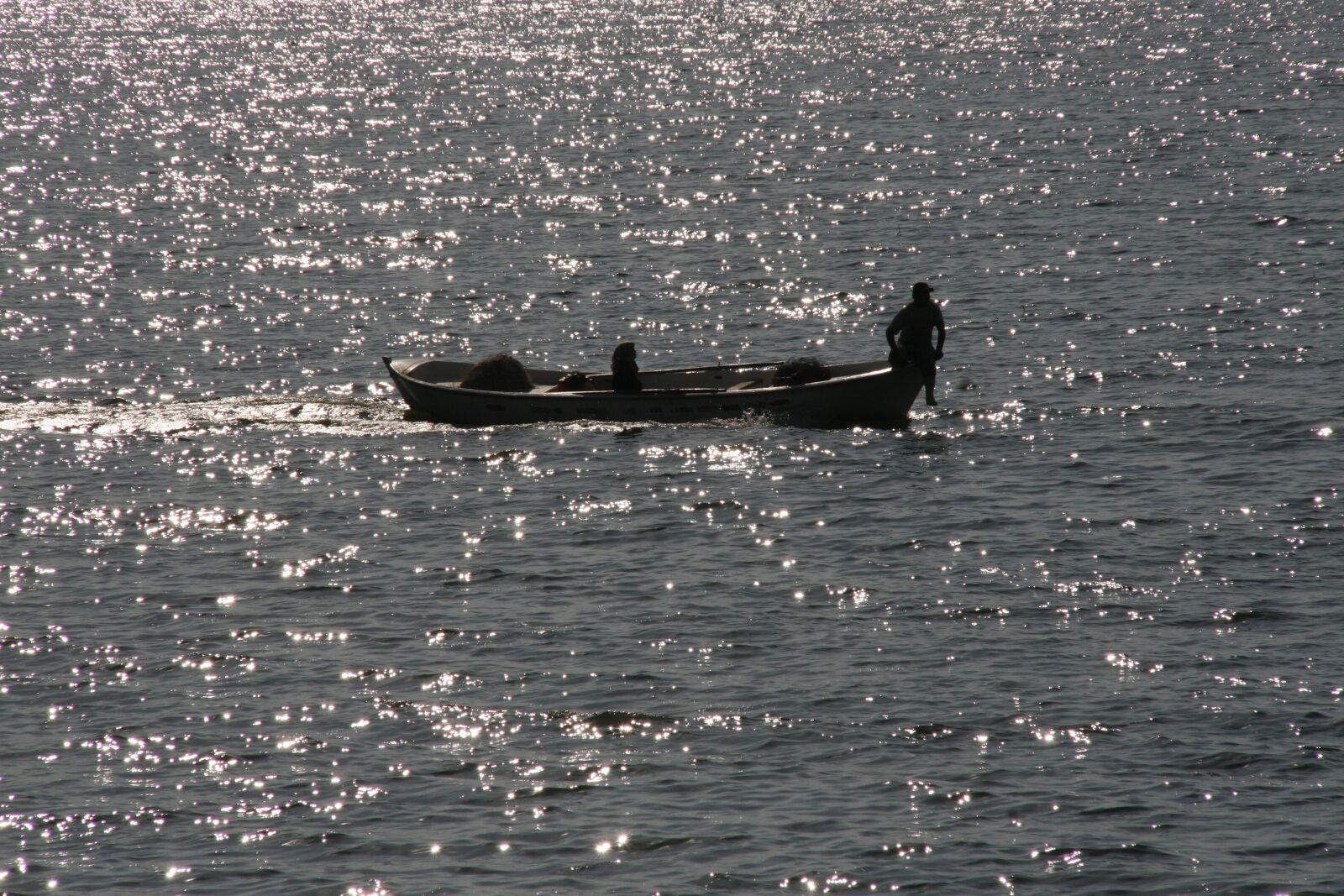 Canon EOS 30D sample photo. Fisherman, boat, dam photography