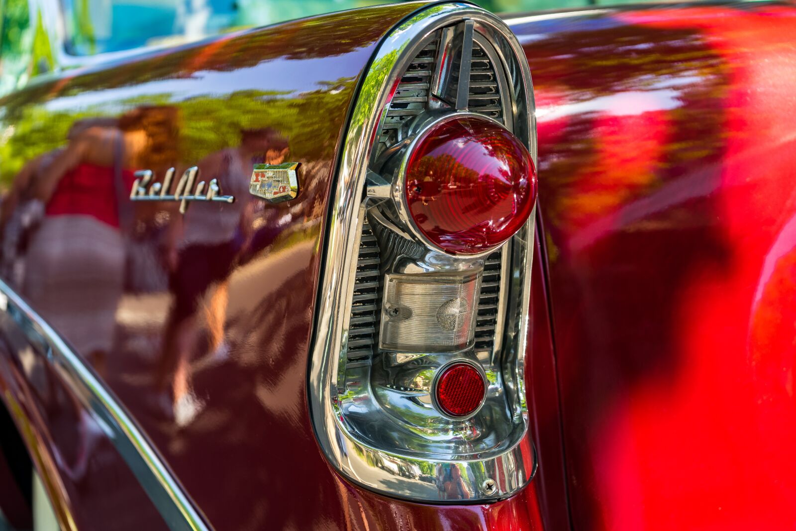 Sony a7 II + Sony FE 28-70mm F3.5-5.6 OSS sample photo. Chrome, back light, brake photography