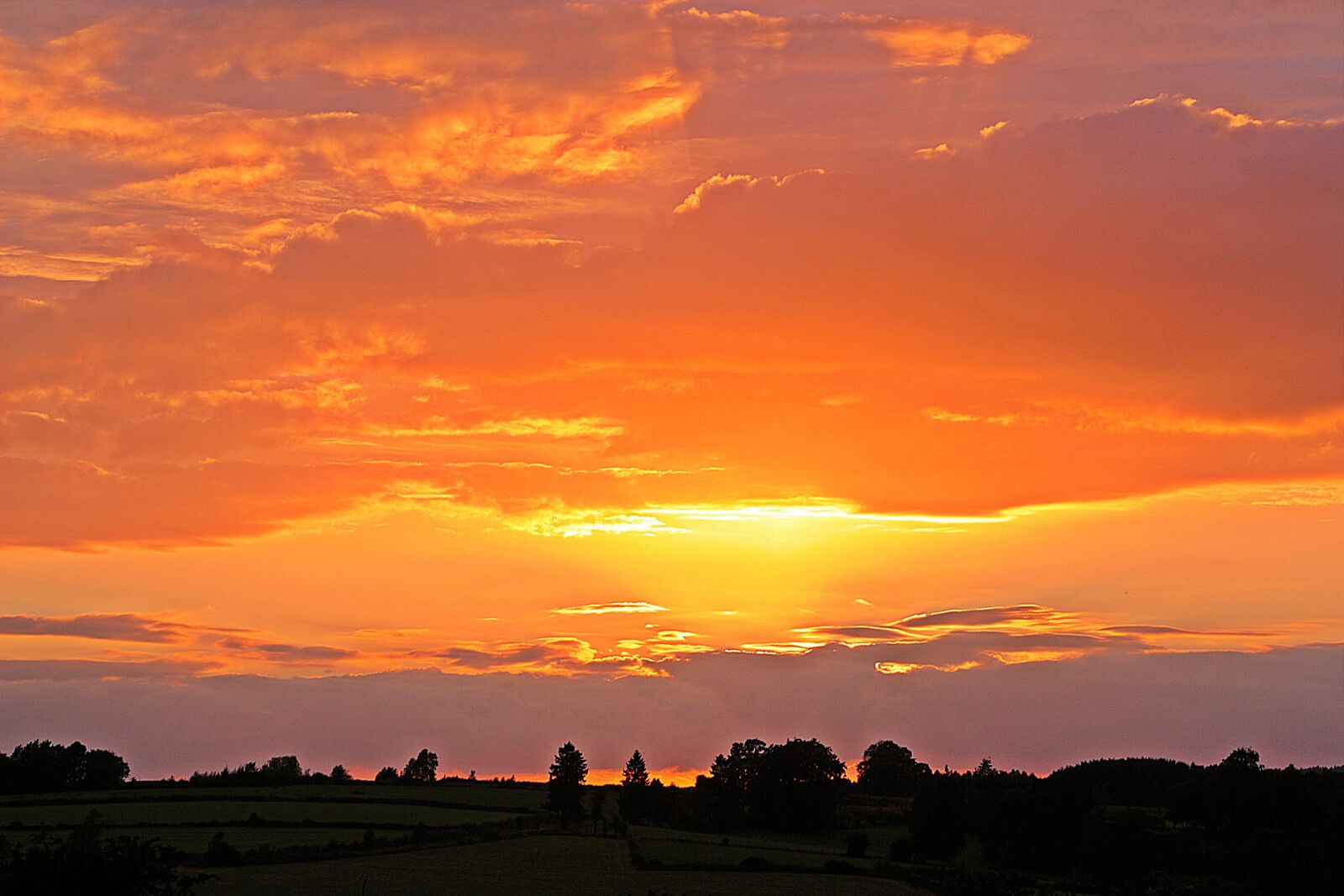 Canon EOS 650D (EOS Rebel T4i / EOS Kiss X6i) sample photo. Sunset, sun, setting sun photography
