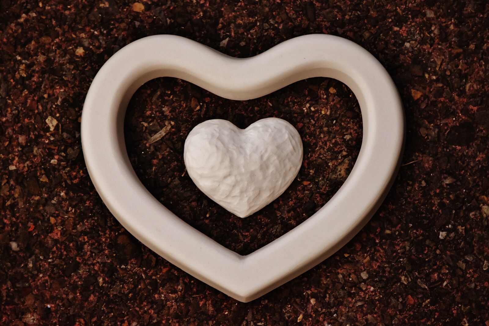 Nikon D7200 sample photo. Heart, gypsum, blanks photography