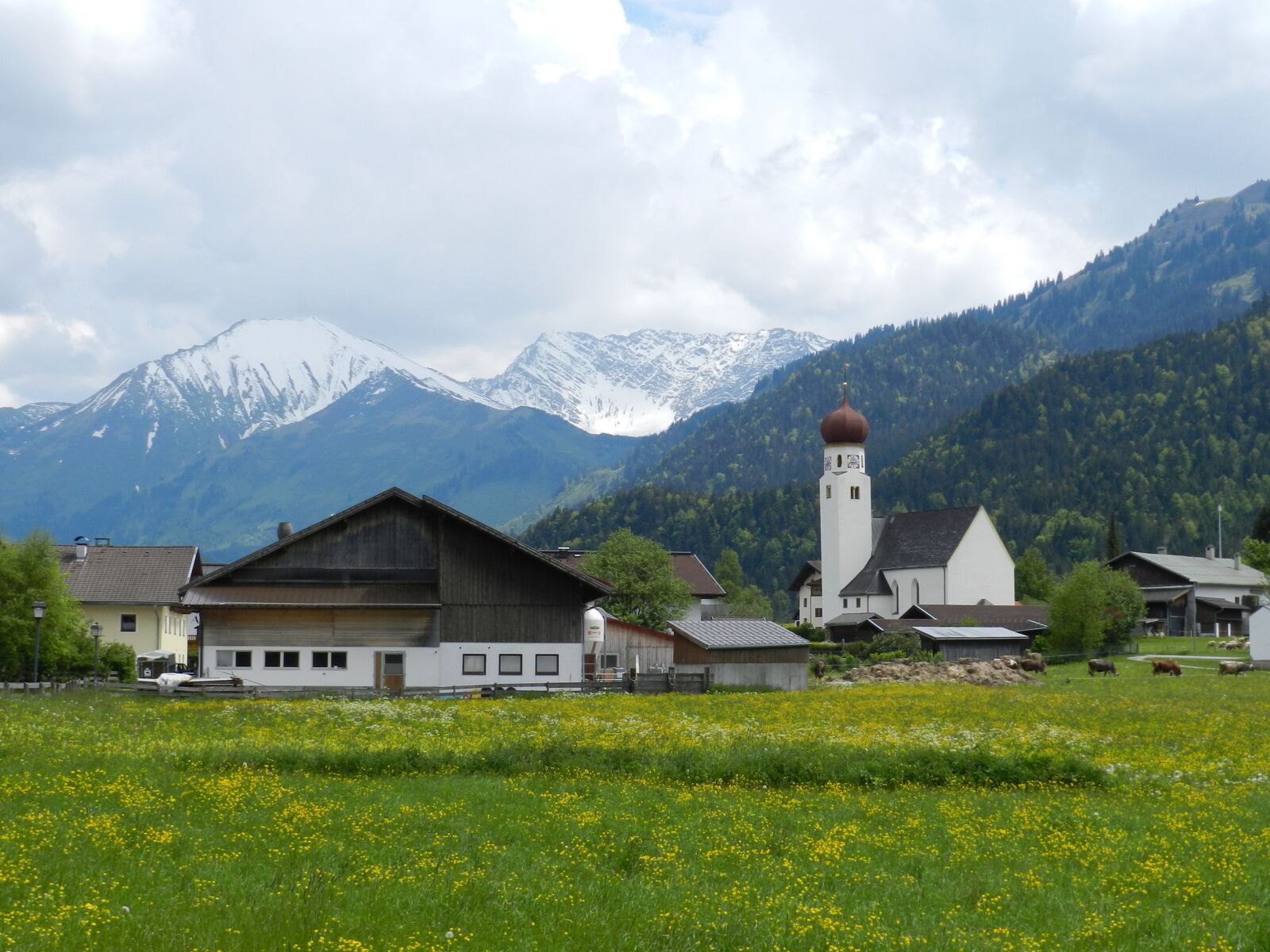 Nikon Coolpix P500 sample photo. Heiterwang, austria, zugspitz plateau photography