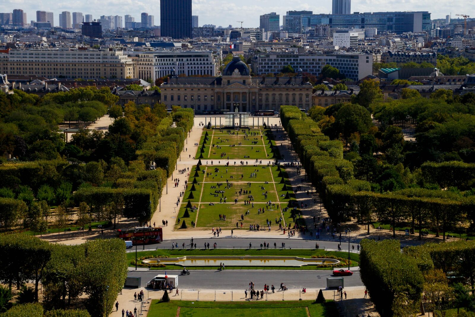 Canon EOS 700D (EOS Rebel T5i / EOS Kiss X7i) sample photo. Park, paris, attraction photography