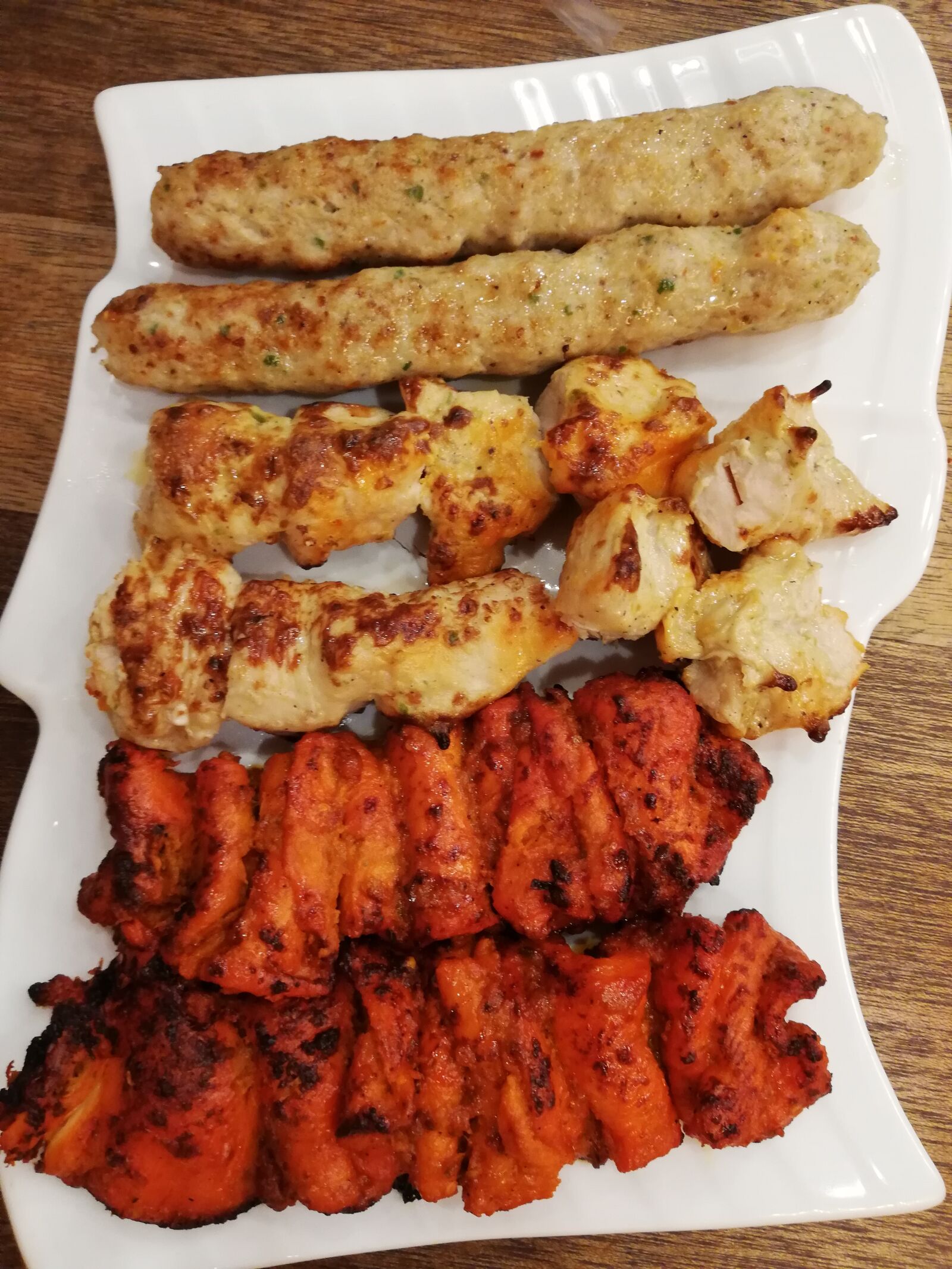 HUAWEI P20 lite sample photo. Chicken, chicken tikka, tikka photography