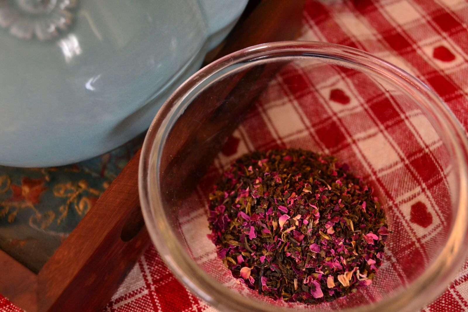 Nikon D3100 sample photo. Tea, floral tea, red photography