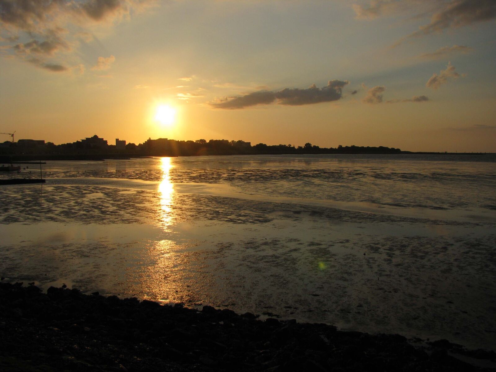 Canon POWERSHOT SX100 IS sample photo. Backlighting, watts, low tide photography