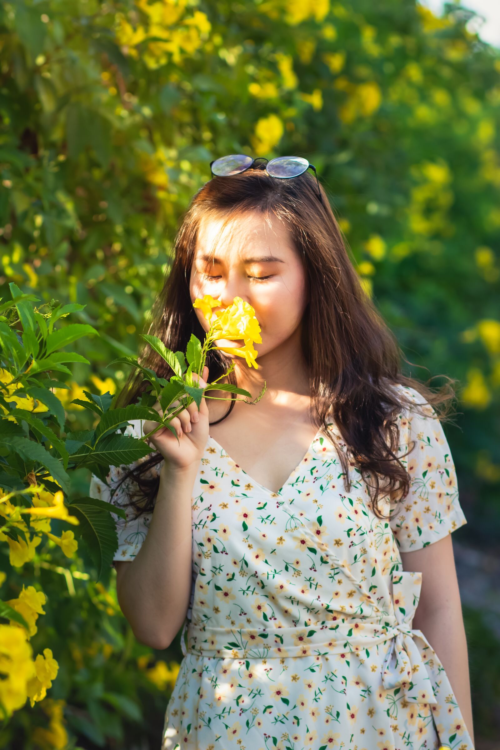 Canon EOS 80D + Canon EF 85mm F1.8 USM sample photo. Portrait, girl, young photography