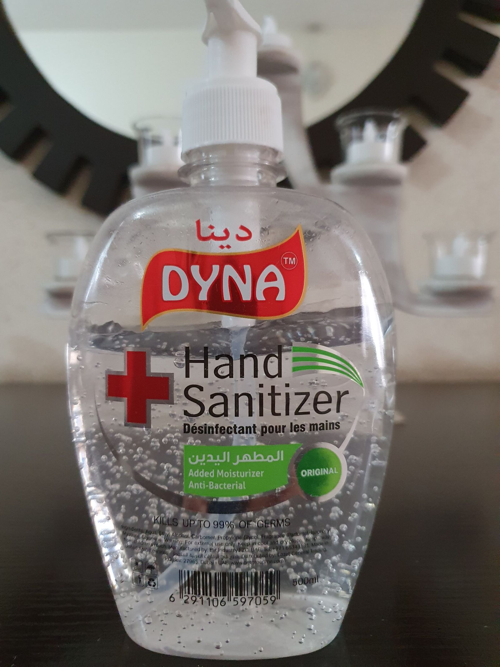Samsung Galaxy S10+ sample photo. Hand, sanitizer, protection photography